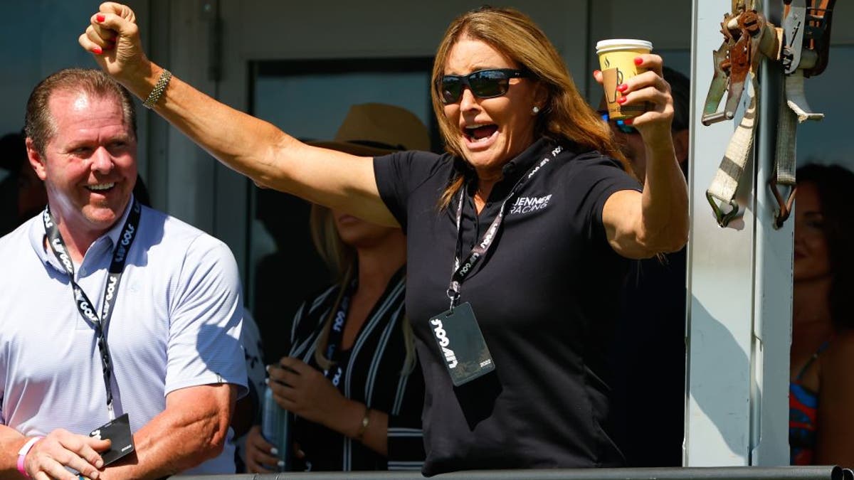 Caitlyn Jenner plays golf in New Jersey