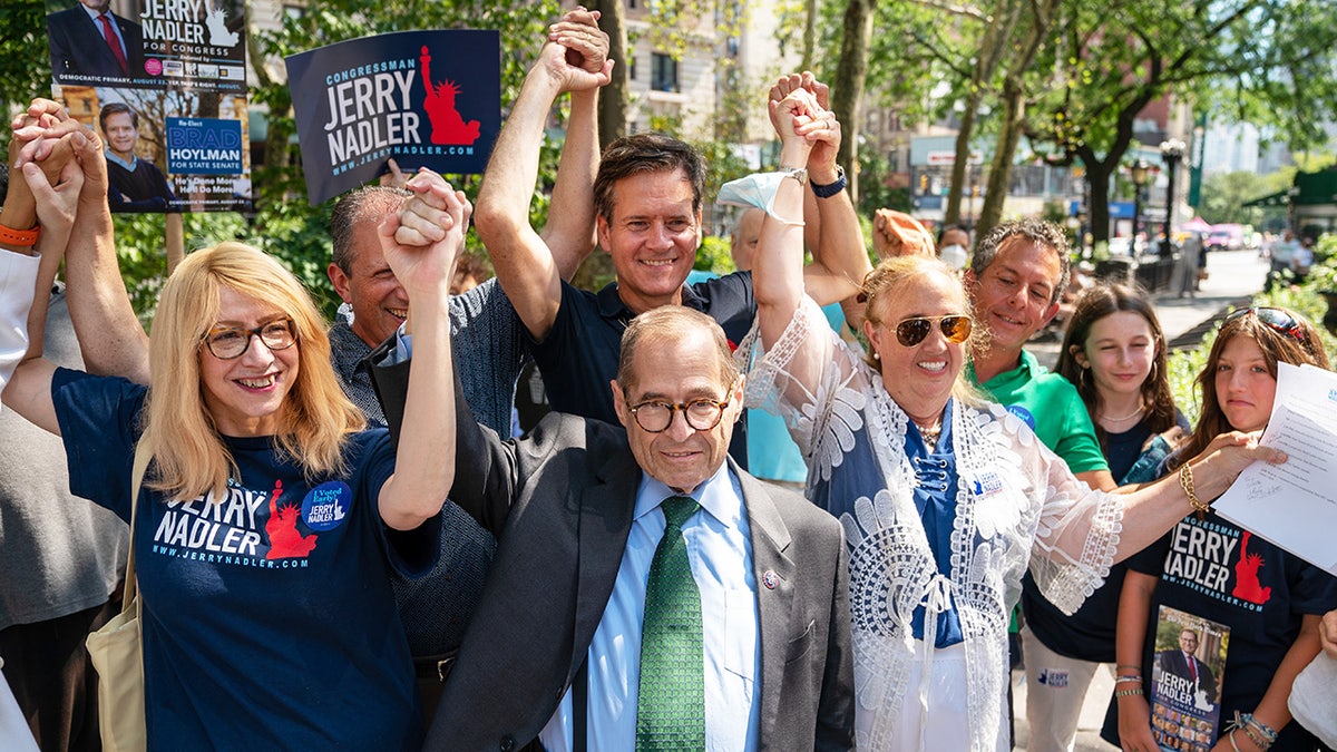 Jerry Nadler with supporters