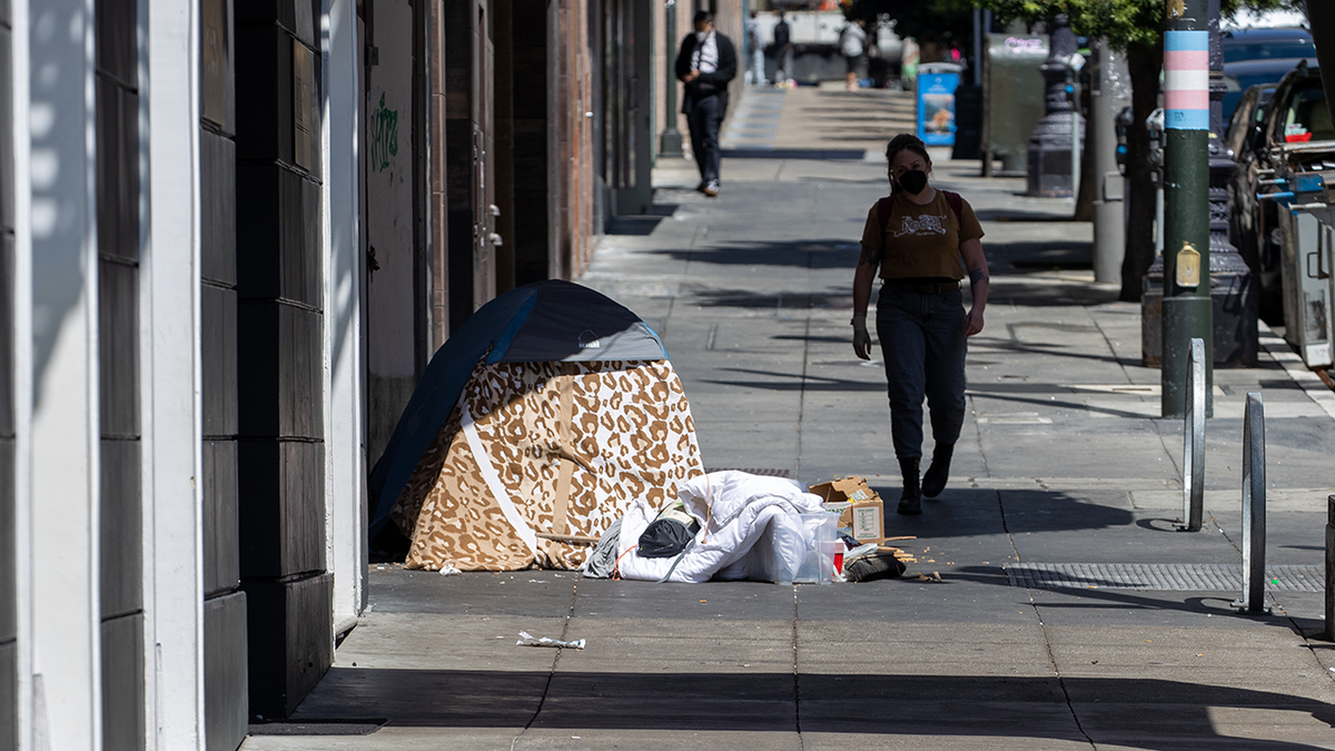 San Francisco businesses owners threaten to stop paying taxes over homeless problem