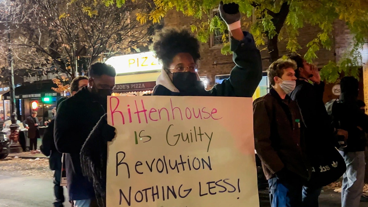 Rittenhouse courthouse protester