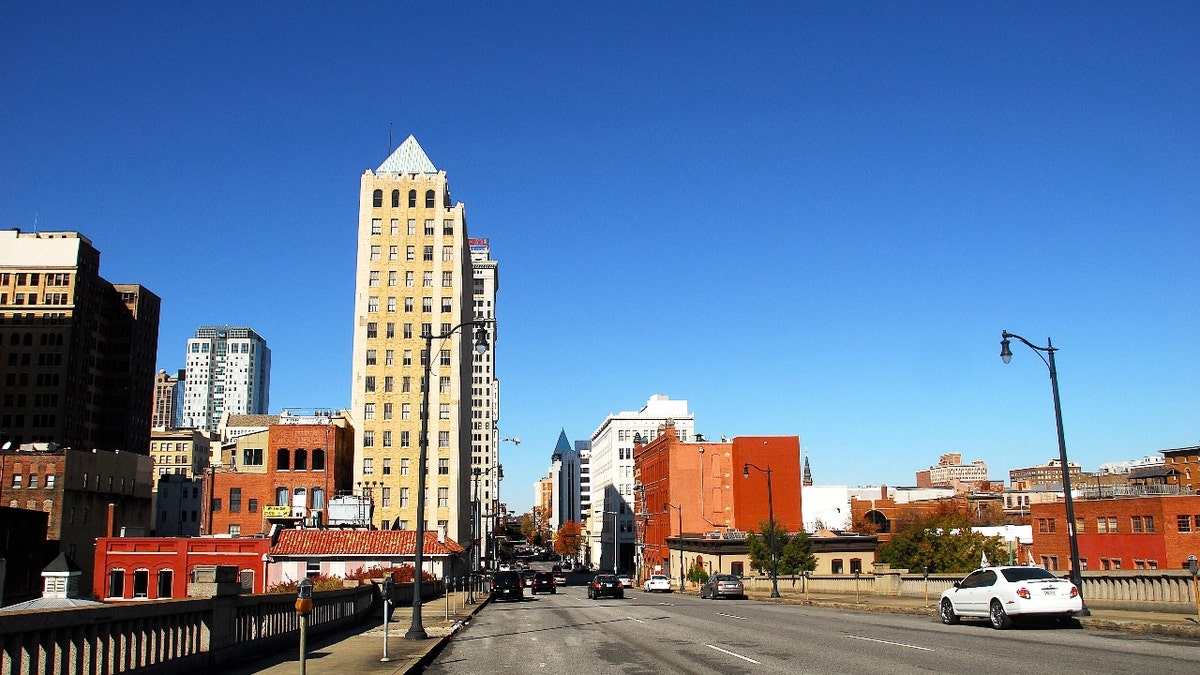 Cityscape, Birmingham, Alabama, United States of America, North America.