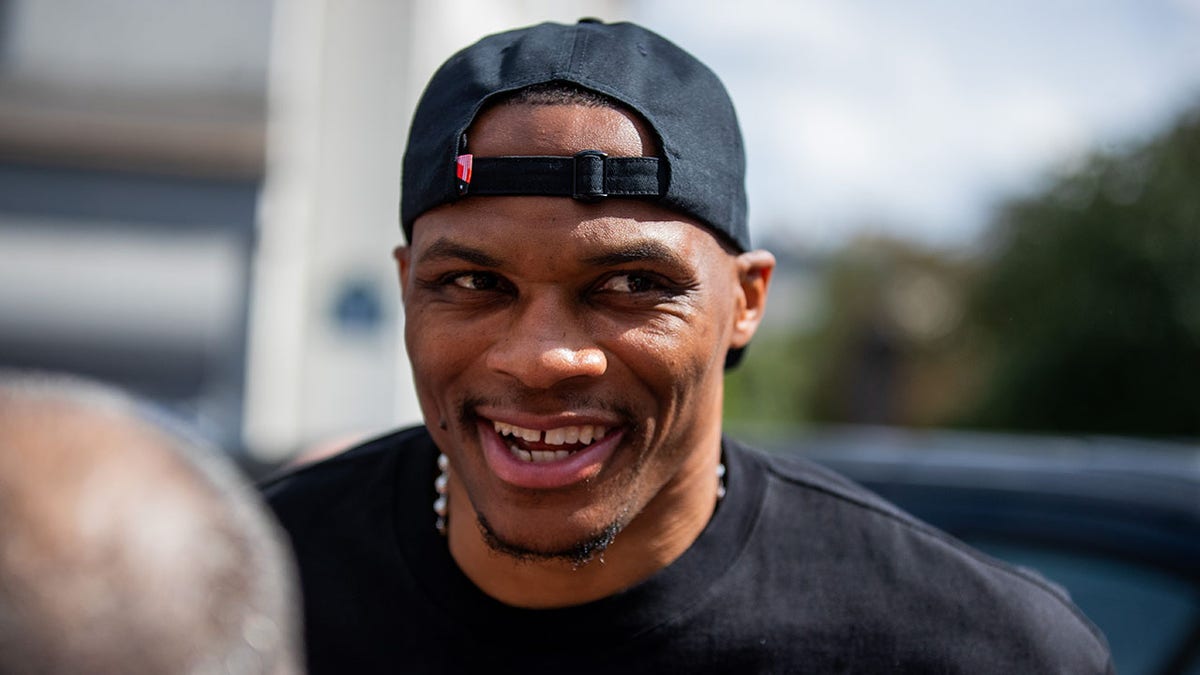 Russell Westbrook in paris 