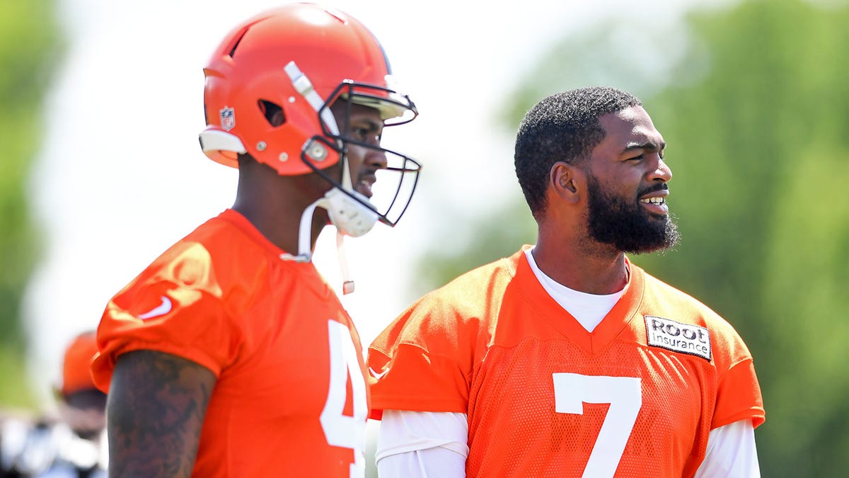 Jacoby Brissett and Deshaun Watson at training camp