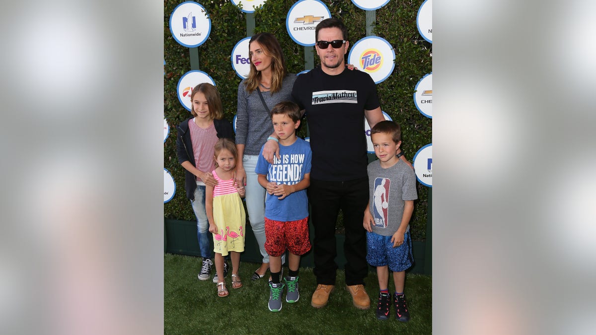 Mark Wahlberg and family