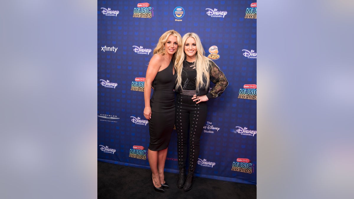 Britney and Jamie Lynn Spears