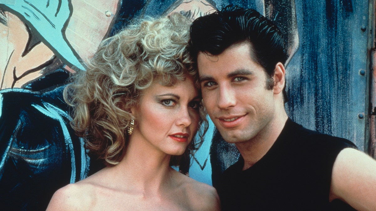 Grease promo photo with John travolta and Olivia Newton-John