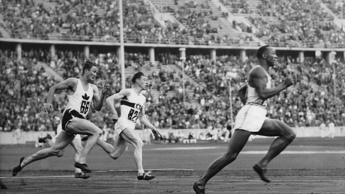 On This Day In History, August 9, 1936, Jesse Owens Wins Fourth Gold At ...