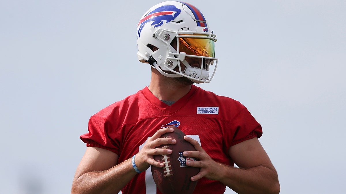 Josh Allen training camp