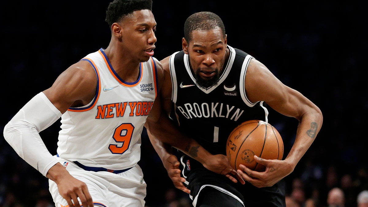 Kevin Durant to Houston? Don't Hold Your Breath - ClutchFans