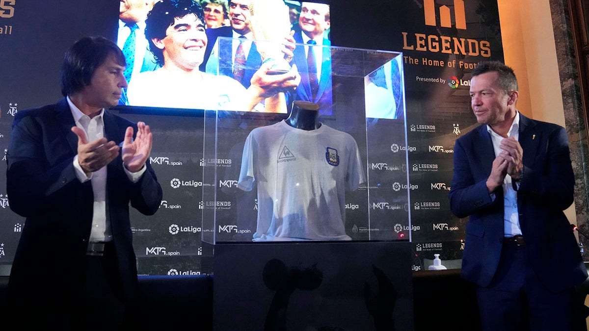 Diego Maradona's 1986 World Cup final shirt returned to Argentina by German  opponent Lothar Matthaus, World News