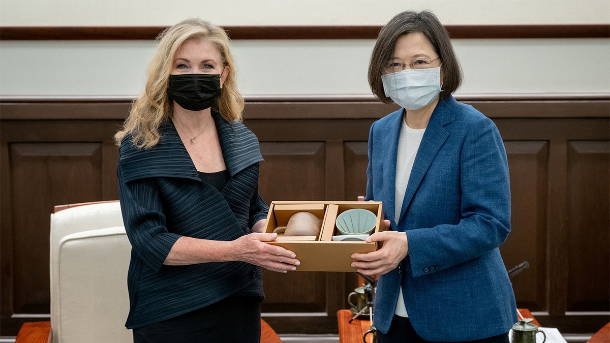 Sen. Marsha Blackburn met Taiwan President Tsai Ing-wen in Taipei, according to handout photo