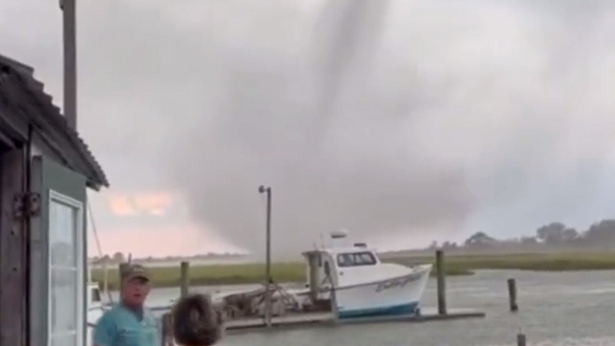 Waterspout spotted in Maryland
