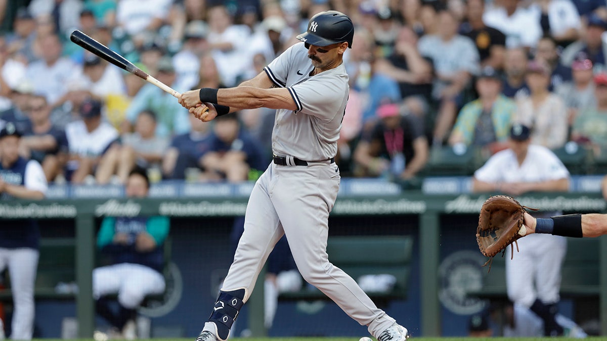 Matt Carpenter against the Mariners