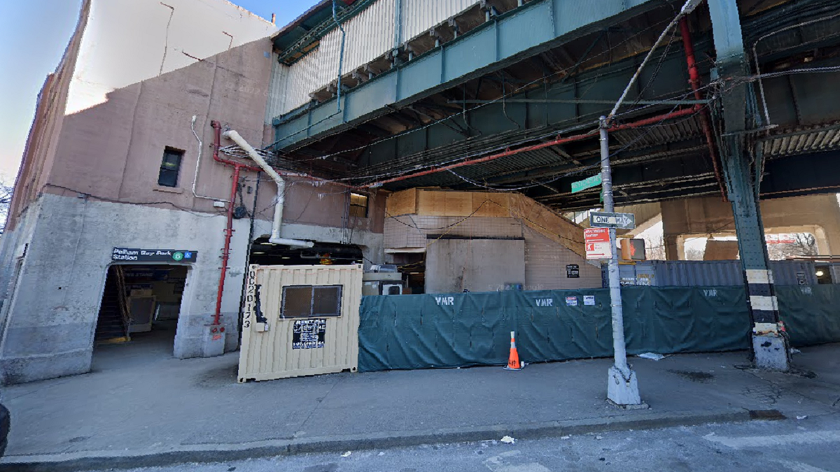 New York City subway station Bronx