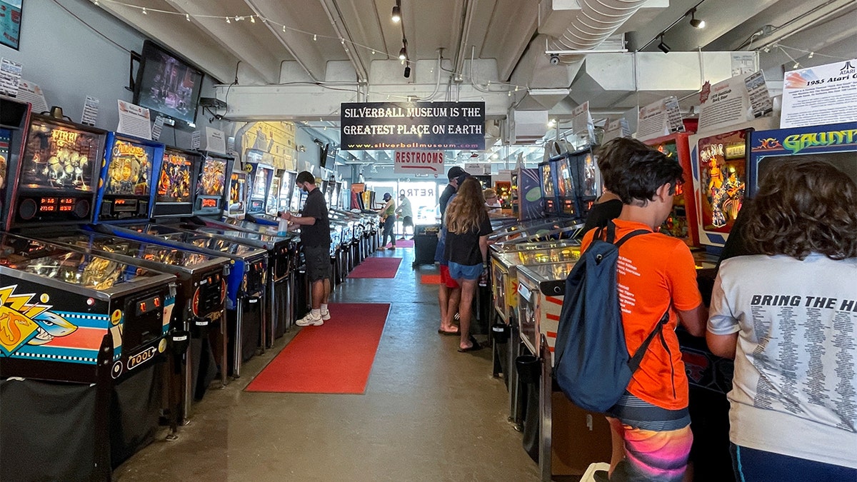 New Jersey pinball museum takes its visitors back in time