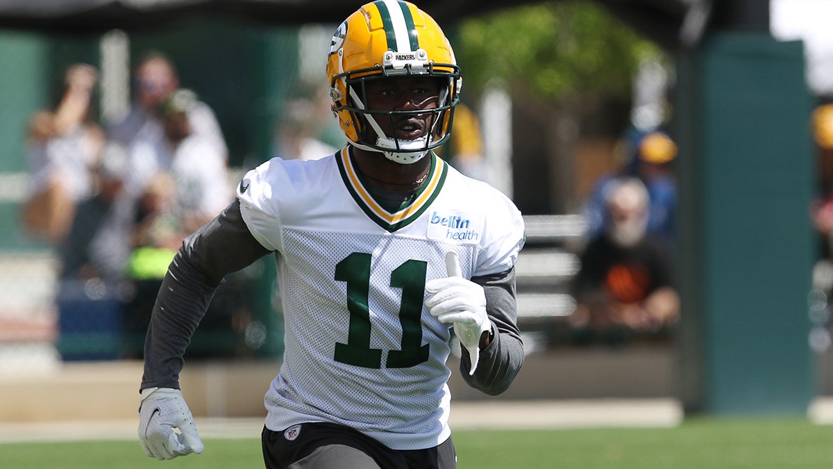 First look at WR Sammy Watkins in No. 11 Packers uniform