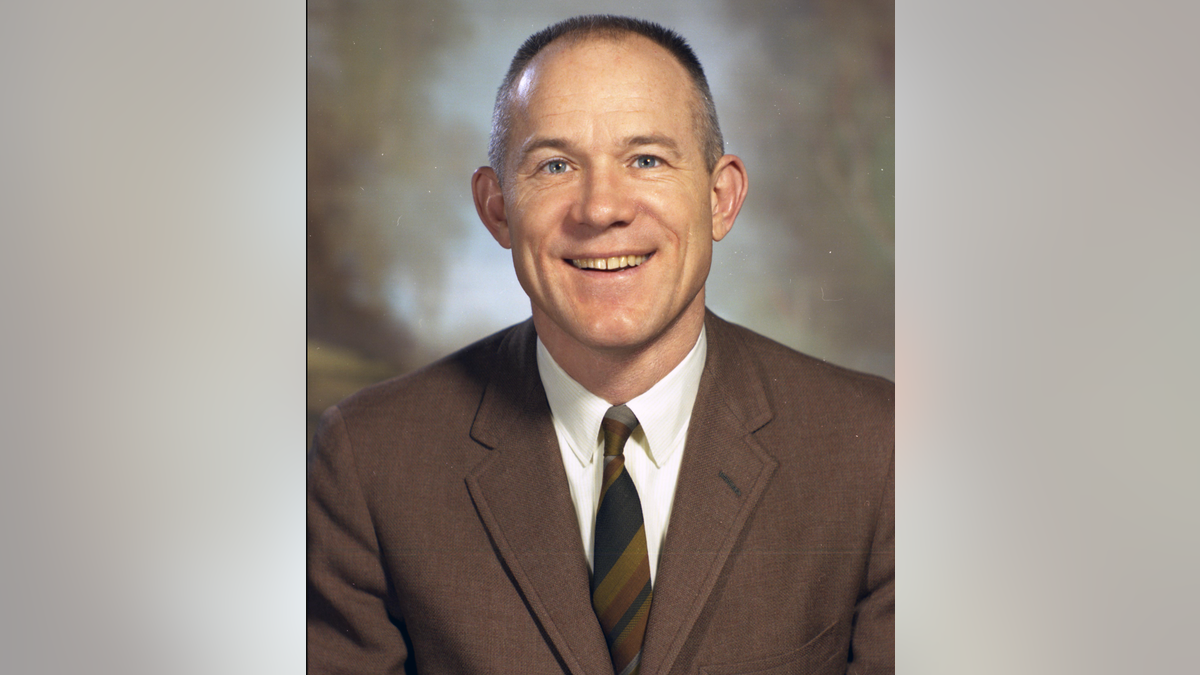 Washington State Sen. Joel Pritchard