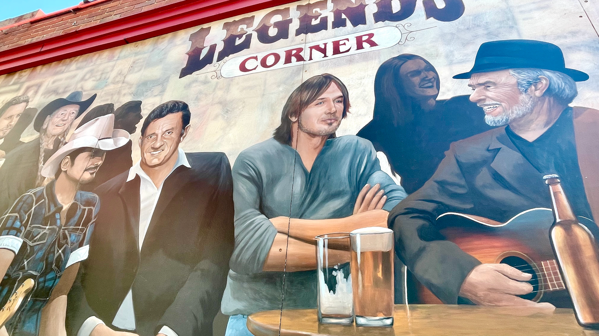 Legend's Corner in Nashville