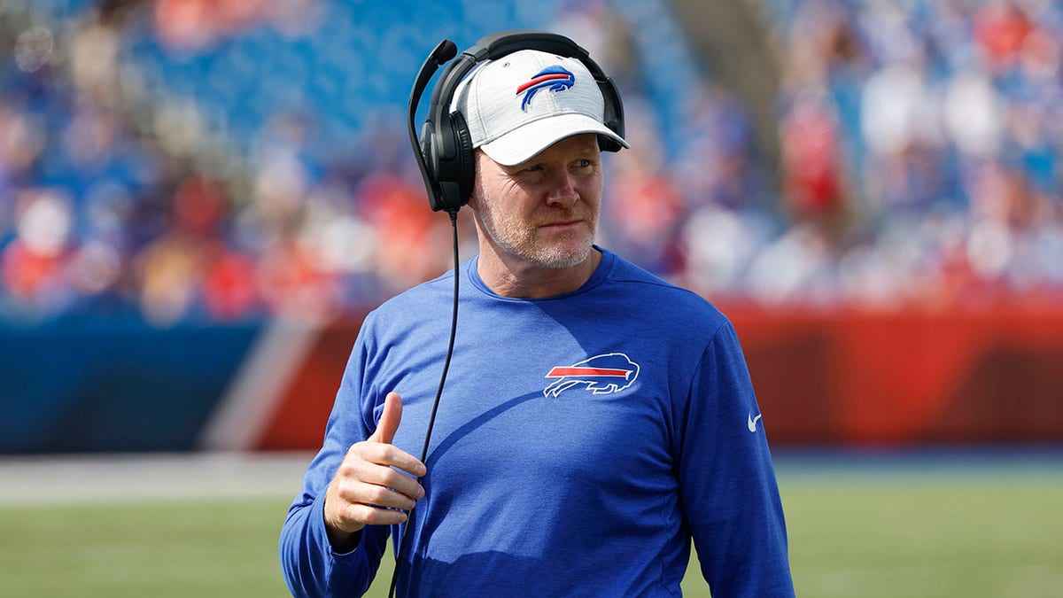 Sean McDermott thumbs up