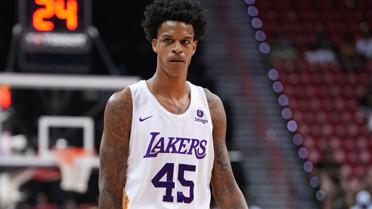 Shareef O'Neal vs the Suns