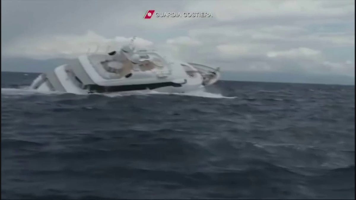 superyacht sinks off italian coast