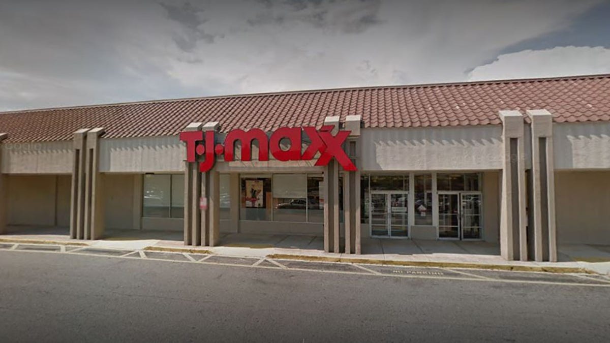 exterior of TJ Maxx in Charleston, South Carolina