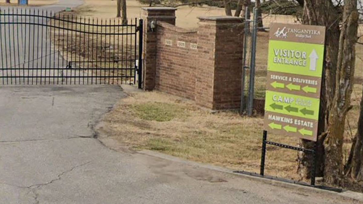 Visitors' entrance to Tanganyika Wildlife Park 