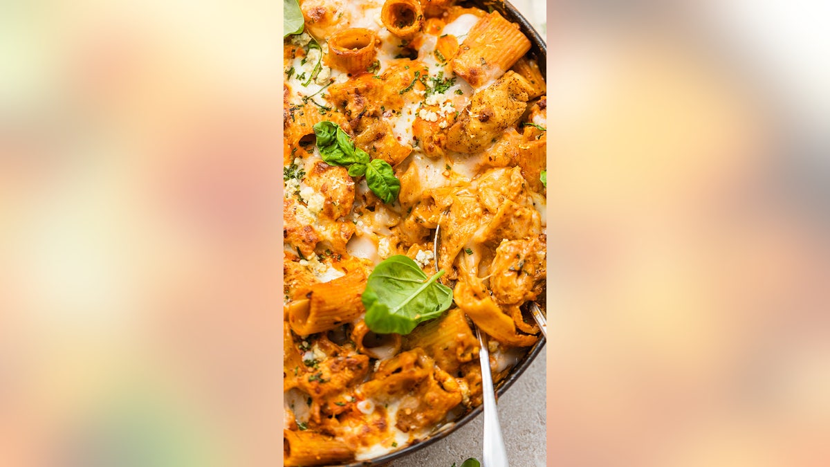 Buffalo chicken pasta