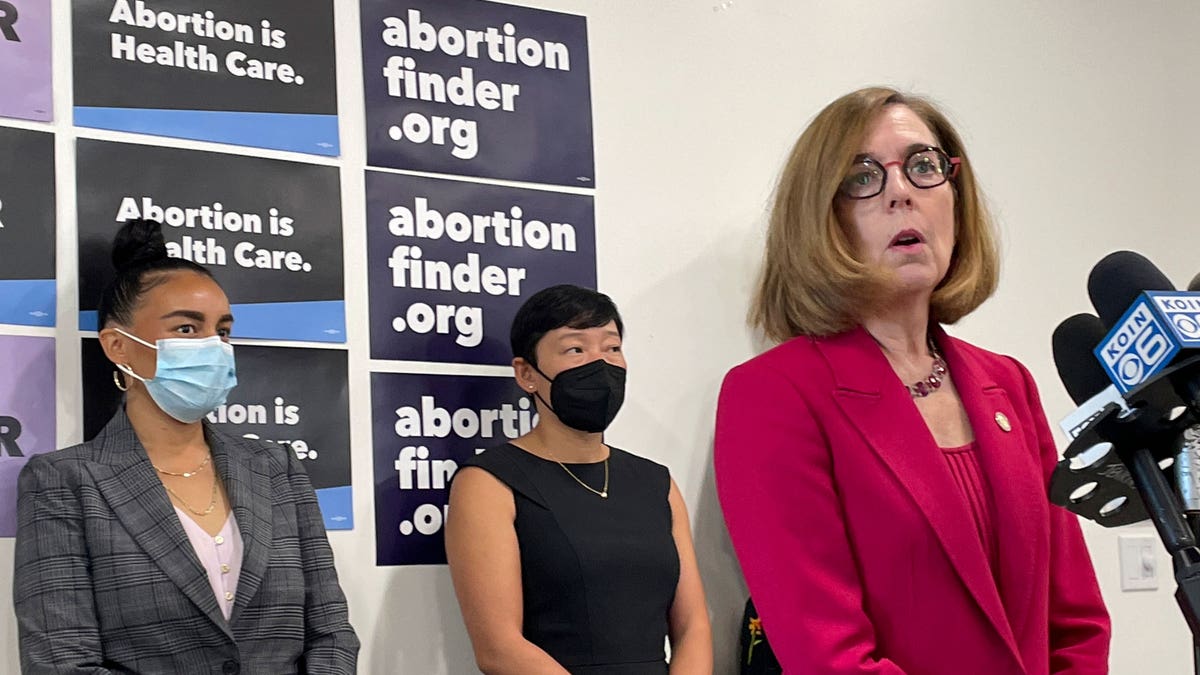 Gov. Kate Brown and Planned Parenthood