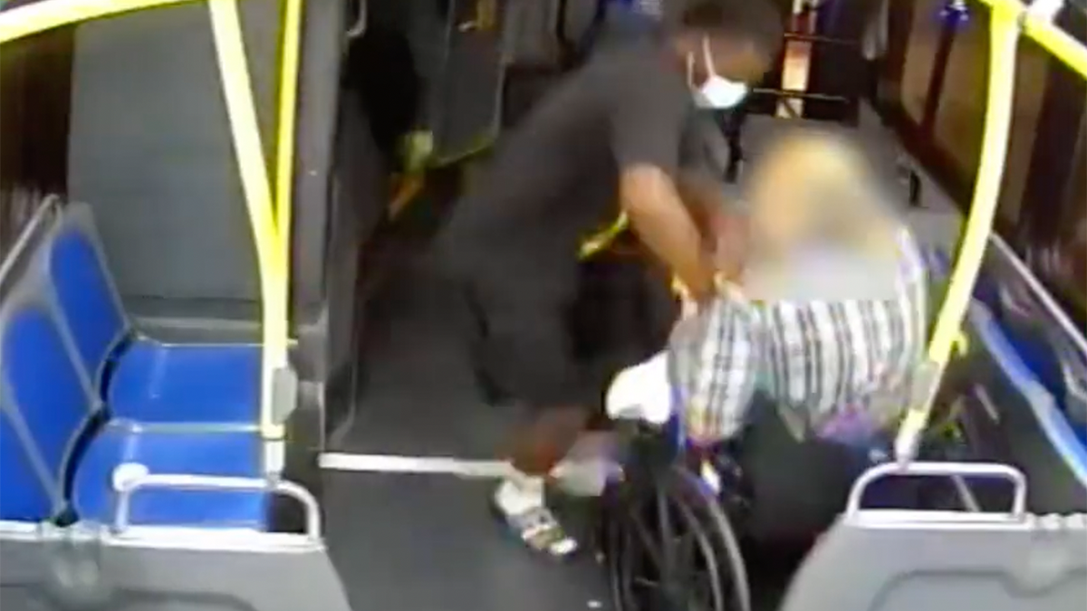 New York City man steals $250 from 64-year-old victim in wheelchair 1 New York City man steals $250 from 64-year-old victim in wheelchair thumbnail
