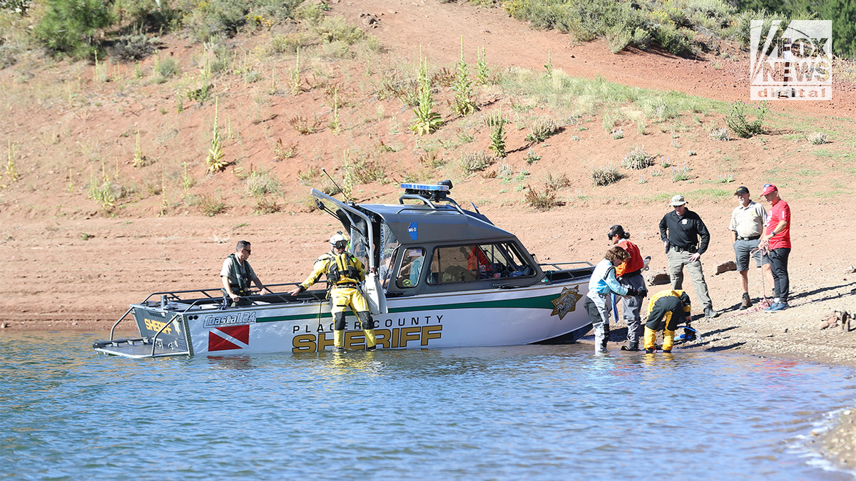 Prosser Creek Reservoir search team for Kiely Rodni