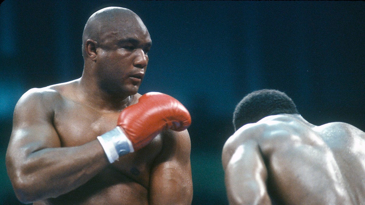 George Foreman in fight against Evander Holyfield