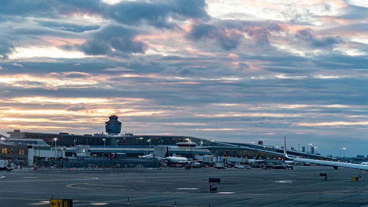 LaGuardia Airport and runway