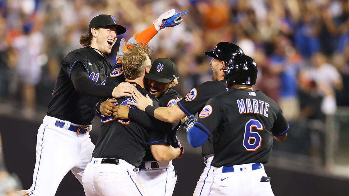 Mets walk-off Rockies who blow chance or a rare road win