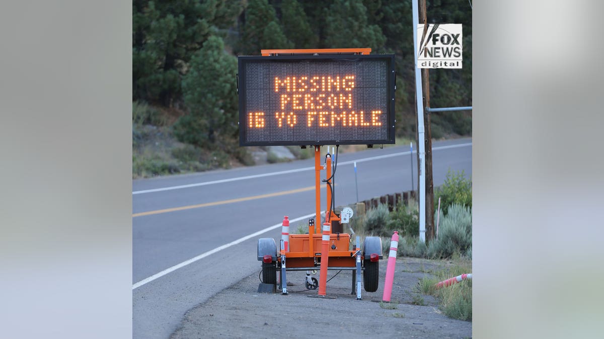 Road sign in Search for Kiely Rodni