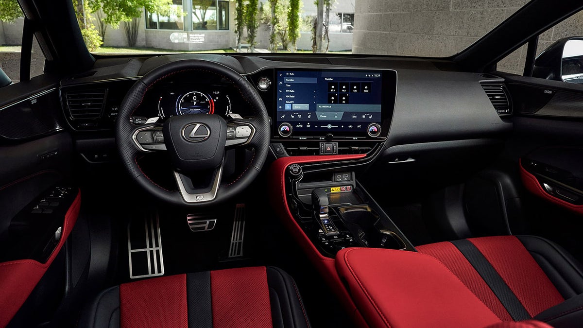 Lexus NX dashboard