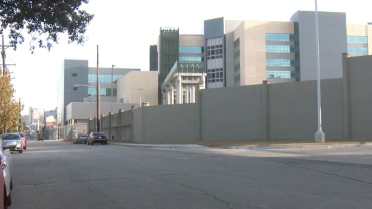 Exteriors of Orleans Justice Center