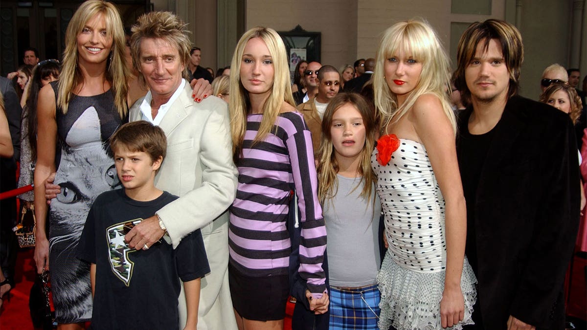 Rod Stewart with kids Liam Stewart, Ruby Stewart, Renee Stewart, Kimberley Stewart and Sean Stewart