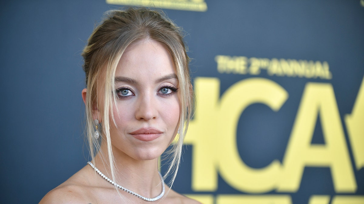 Sydney Sweeney says the backlash from her mom's MAGA-like birthday party décor was 'wildfire'