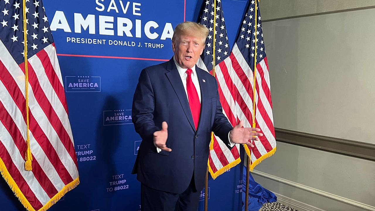 その他 Donald Trump 2024 Decision Update #201 Donald Trump hints at 2024 White House comeback bid: 'The time is