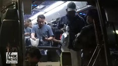 First Texas bus of migrants arrives in NYC