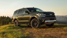 Review: The 2022 Ford Expedition Timberline is ready for the woods