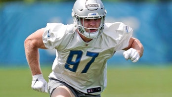 Lions rookie Aidan Hutchinson earning praise from coaches, teammates during first minicamp