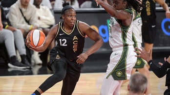 Aces wrap up top playoff seed with win over Storm
