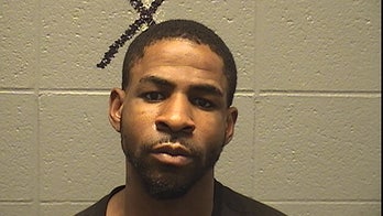 Five-time convicted felon with 2 open cases suspected of robbing man on train