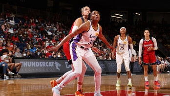 Los Angeles Sparks players speak out after being stuck at airport following canceled flight