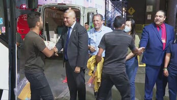 200 migrants arriving in NYC from Texas on 4 buses as Adams official hits back at Abbott: 'Shameful'