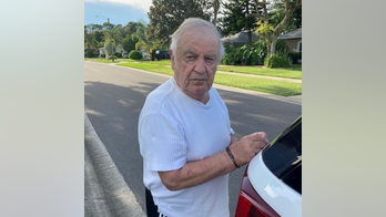 Florida police say man allegedly tried to 'purchase' young girl from parents for $100,000 at grocery store