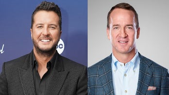 Luke Bryan and Peyton Manning team up to host 56th Annual CMA Awards in Nashville