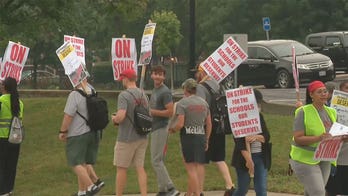 Columbus teachers union strikes for second day, pushing start of fall semester online